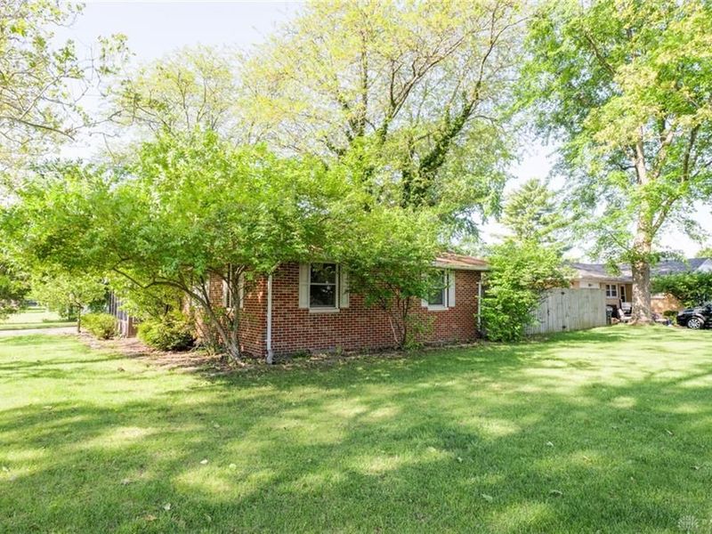 668 W Trade Square, Troy, OH 45373 Photo 43