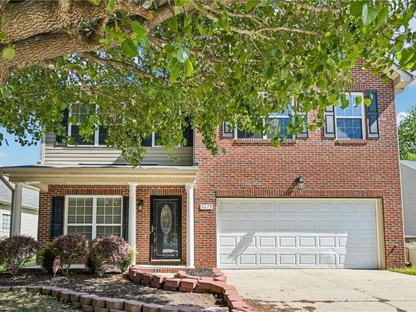 3675 Mcginty Drive , Greensboro, NC 27406