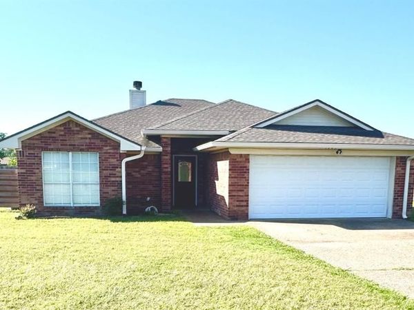 4303 Dugger Drive, Waco, TX 76705