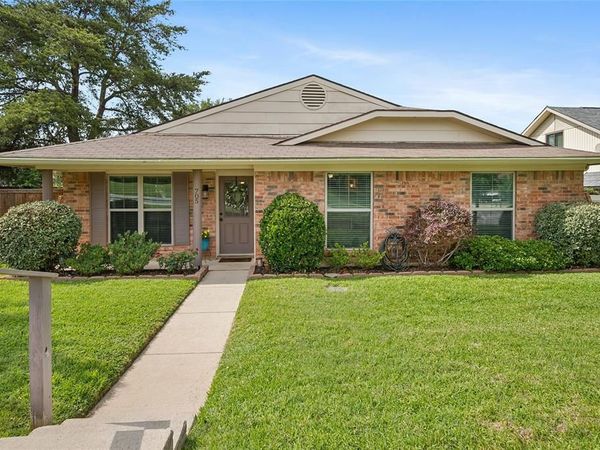 705 Walnut Drive, Lewisville, TX 75067