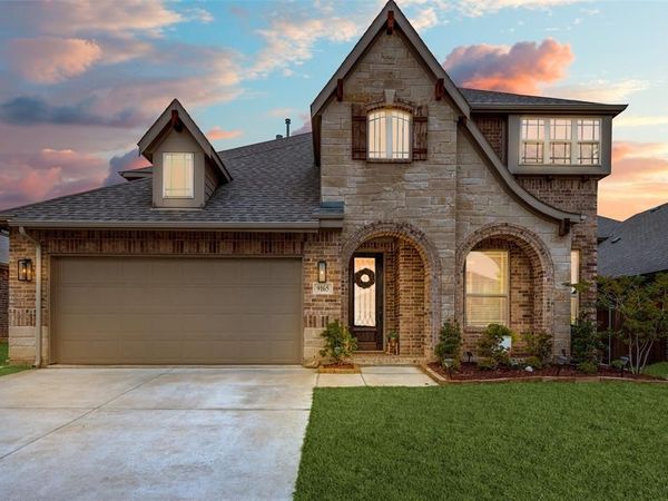 9165 Rock Nettle Drive, Fort Worth, TX 76131