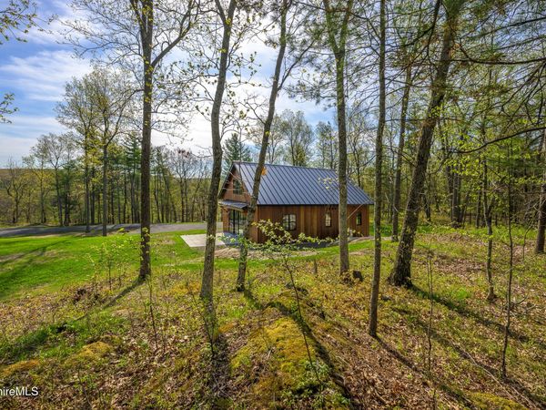 1167 Harlemville Rd, Ghent, NY 12075