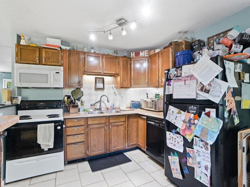 9671 Wildbrook Lane, Springfield Twp., OH 45231 Photo 12