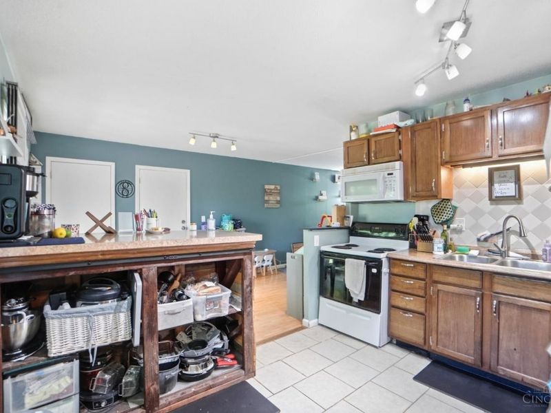 9671 Wildbrook Lane, Springfield Twp., OH 45231 Photo 13