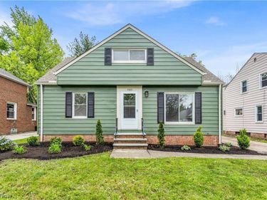 4380 Prasse Road, South Euclid, OH 44121
