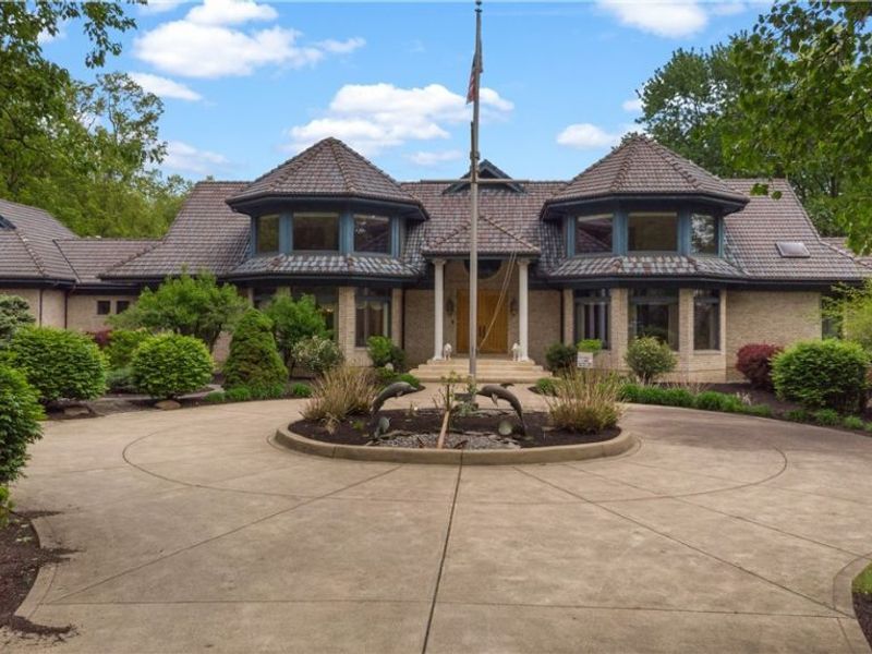 36900 Chester Road, Avon, OH 44011 Photo 1