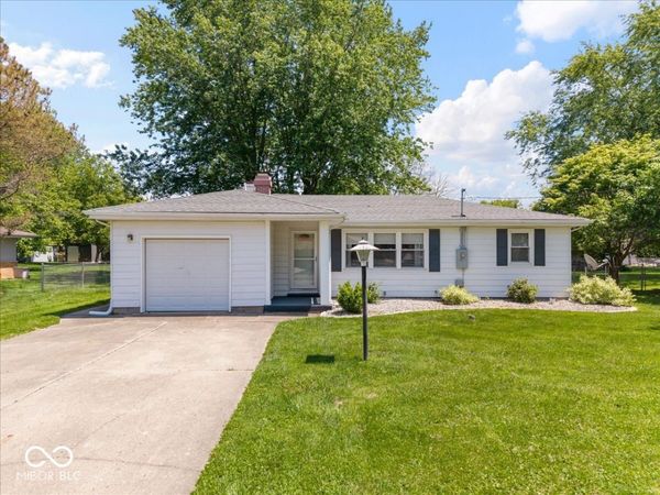 6906 Hendricks Street , Anderson, IN 46013