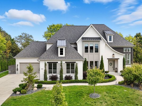 5130 Melbourne Place, Zionsville, IN 46077