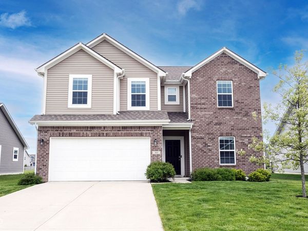 443 N Quartz Lane , Fortville, IN 46040