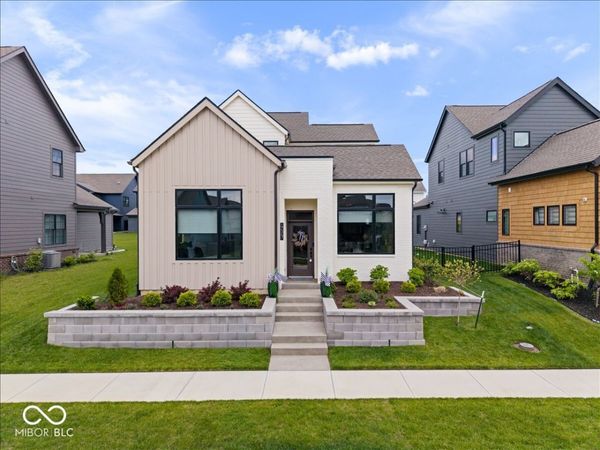 17347 Newton Main Street , Westfield, IN 46074
