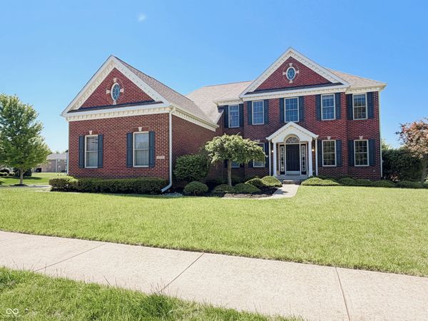 2535 Murphy Circle N, Carmel, IN 46074