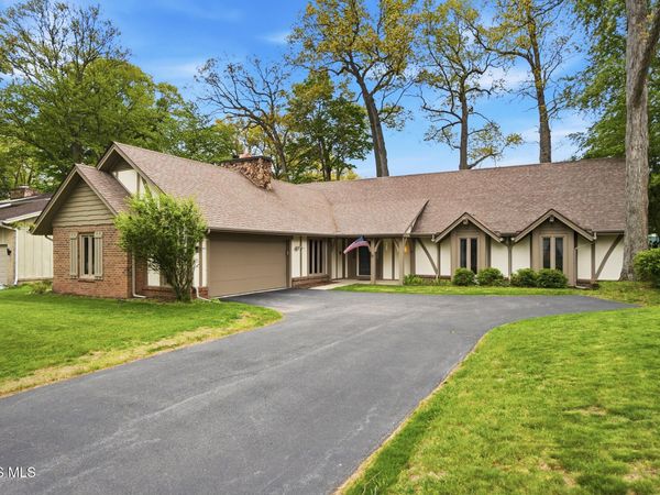 6023 Barkwood Lane , Sylvania, OH 43560