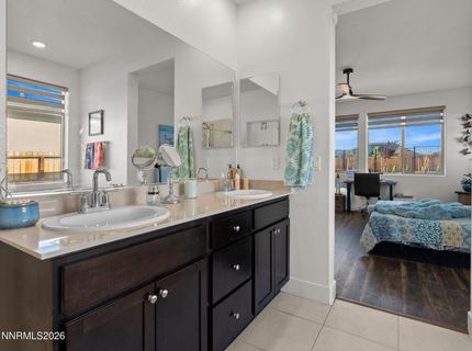 319 Grafton Drive, Sparks, NV 89441 Photo