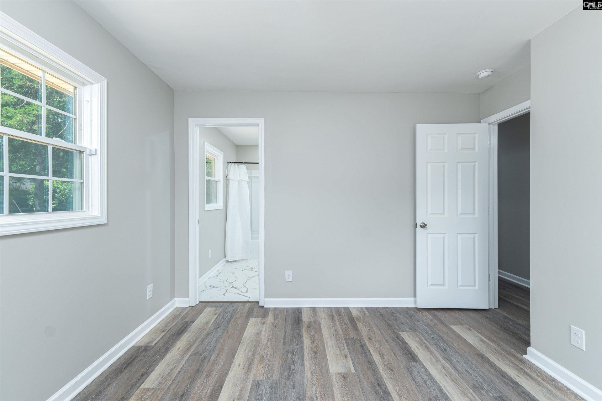 104 Harllee Drive Photo 11