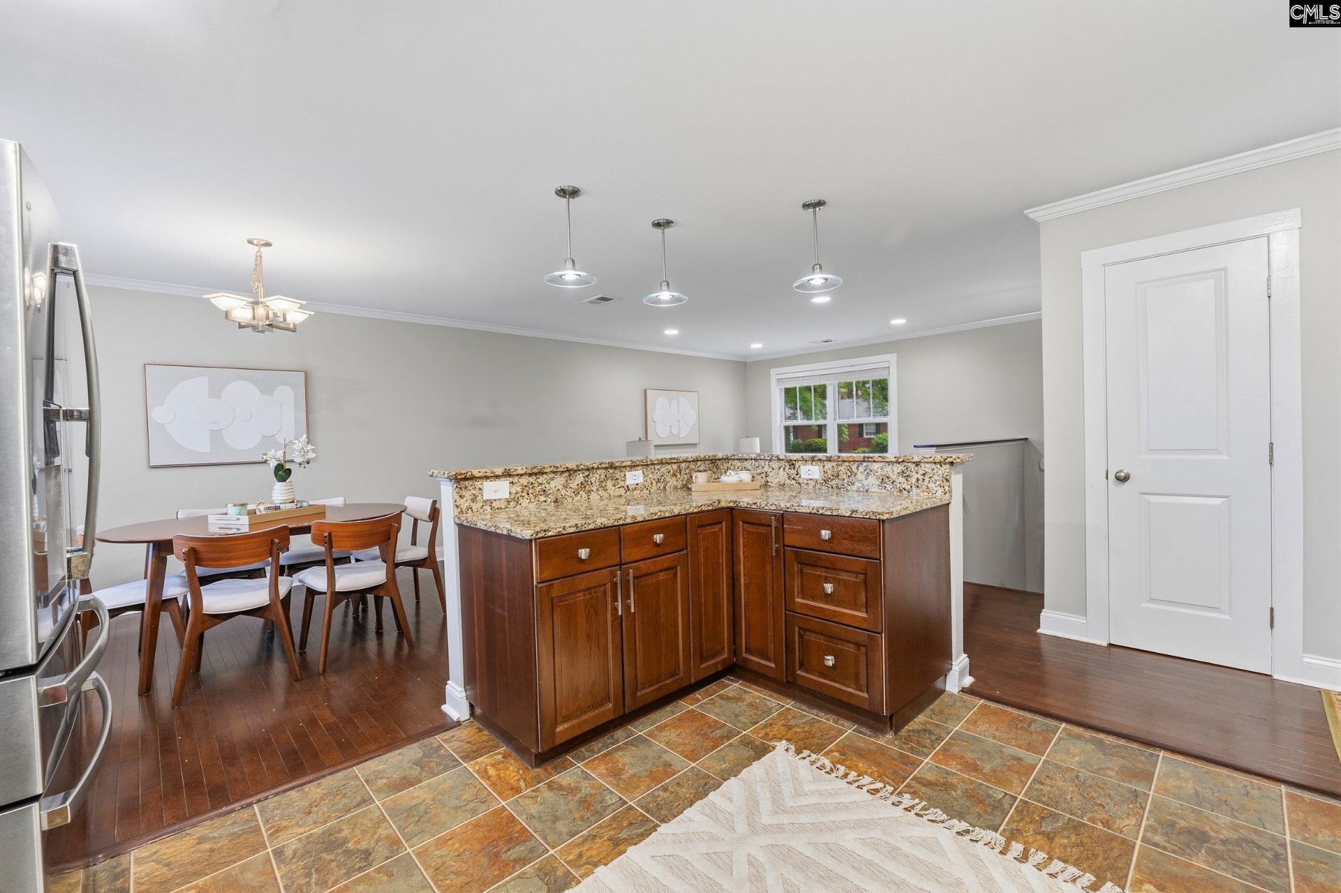 913 Riverview Drive Photo 12