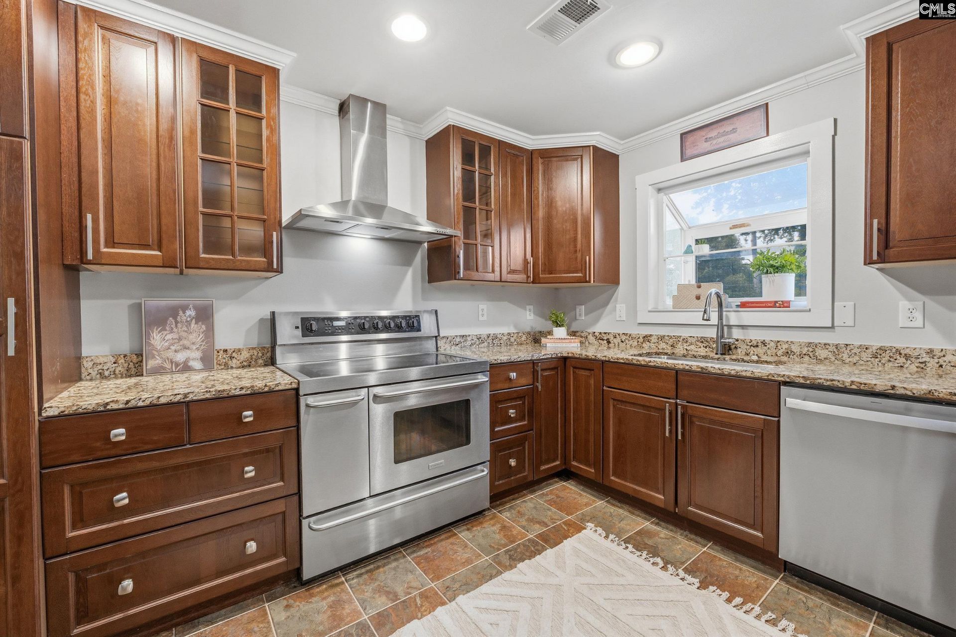 913 Riverview Drive Photo 9