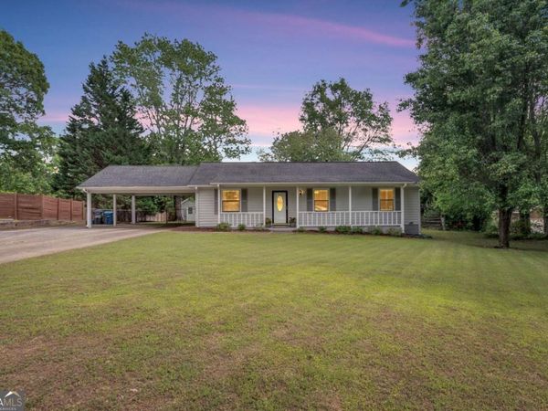 804 Whitehall Drive, Lawrenceville, GA 30043