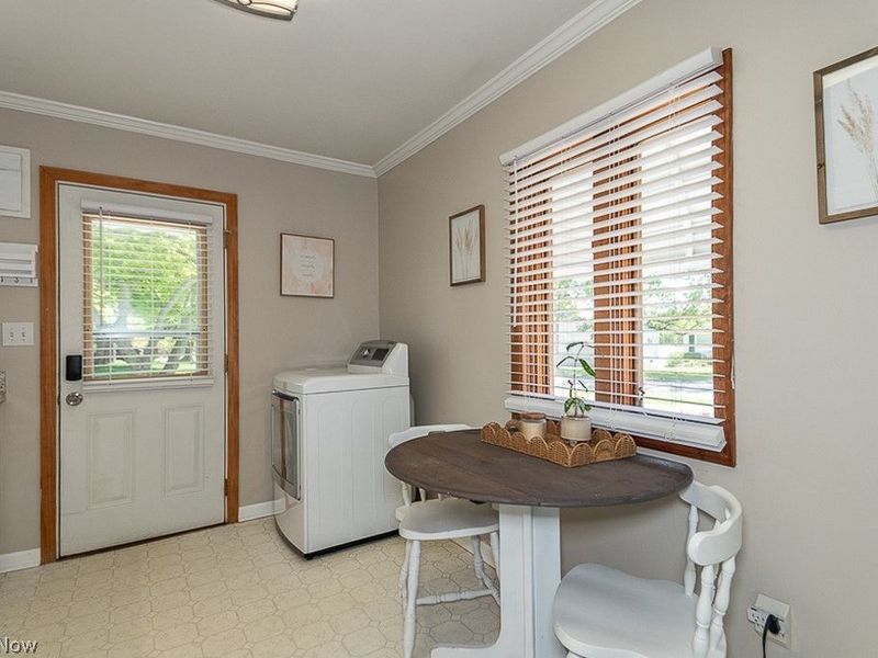 9017 Woodridge Lane, Mentor, OH 44060 Photo 15