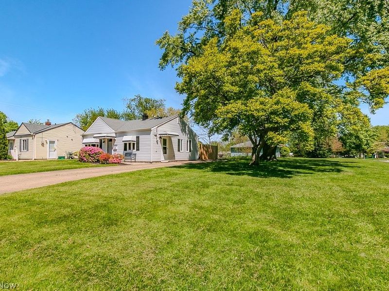 9017 Woodridge Lane, Mentor, OH 44060 Photo 23