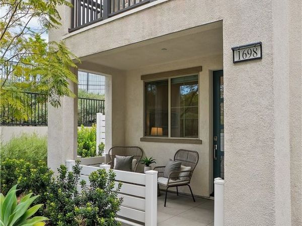 1698 Lexington Lane, San Pedro, CA 90732