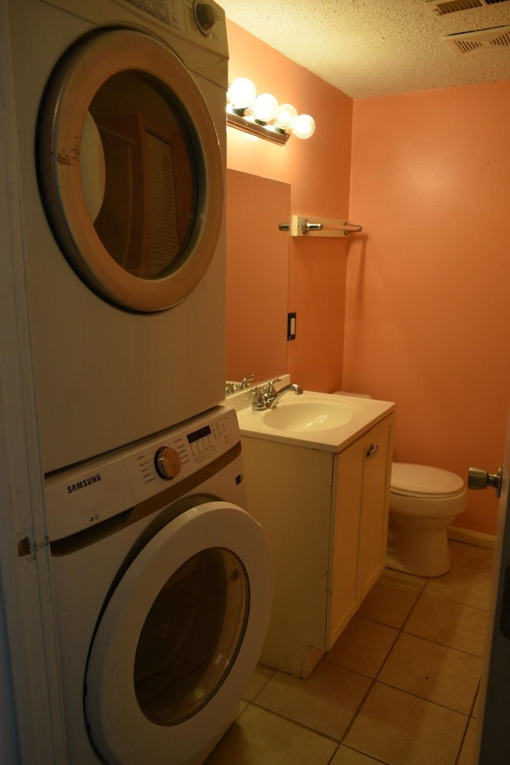 1500 Cenith Dr. Photo 24