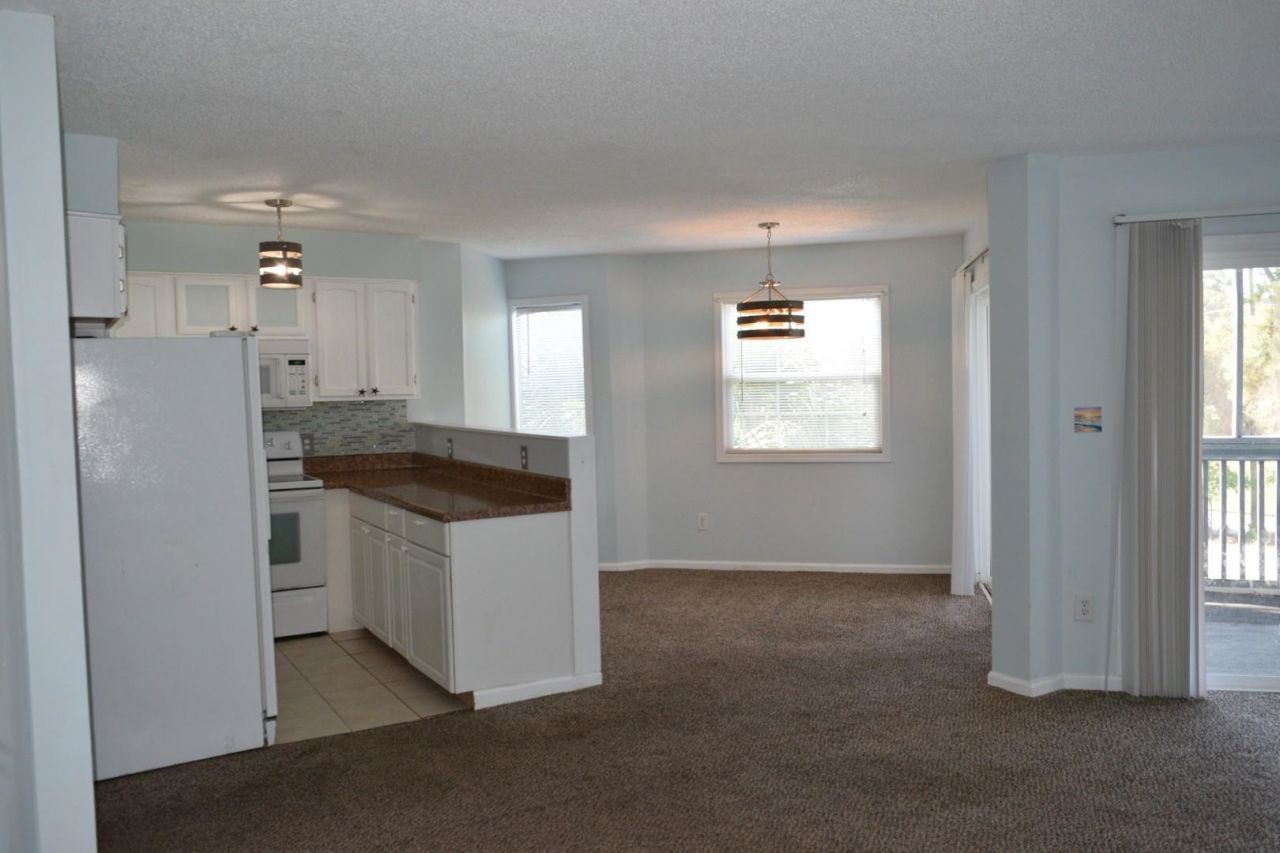 1500 Cenith Dr. Photo 7