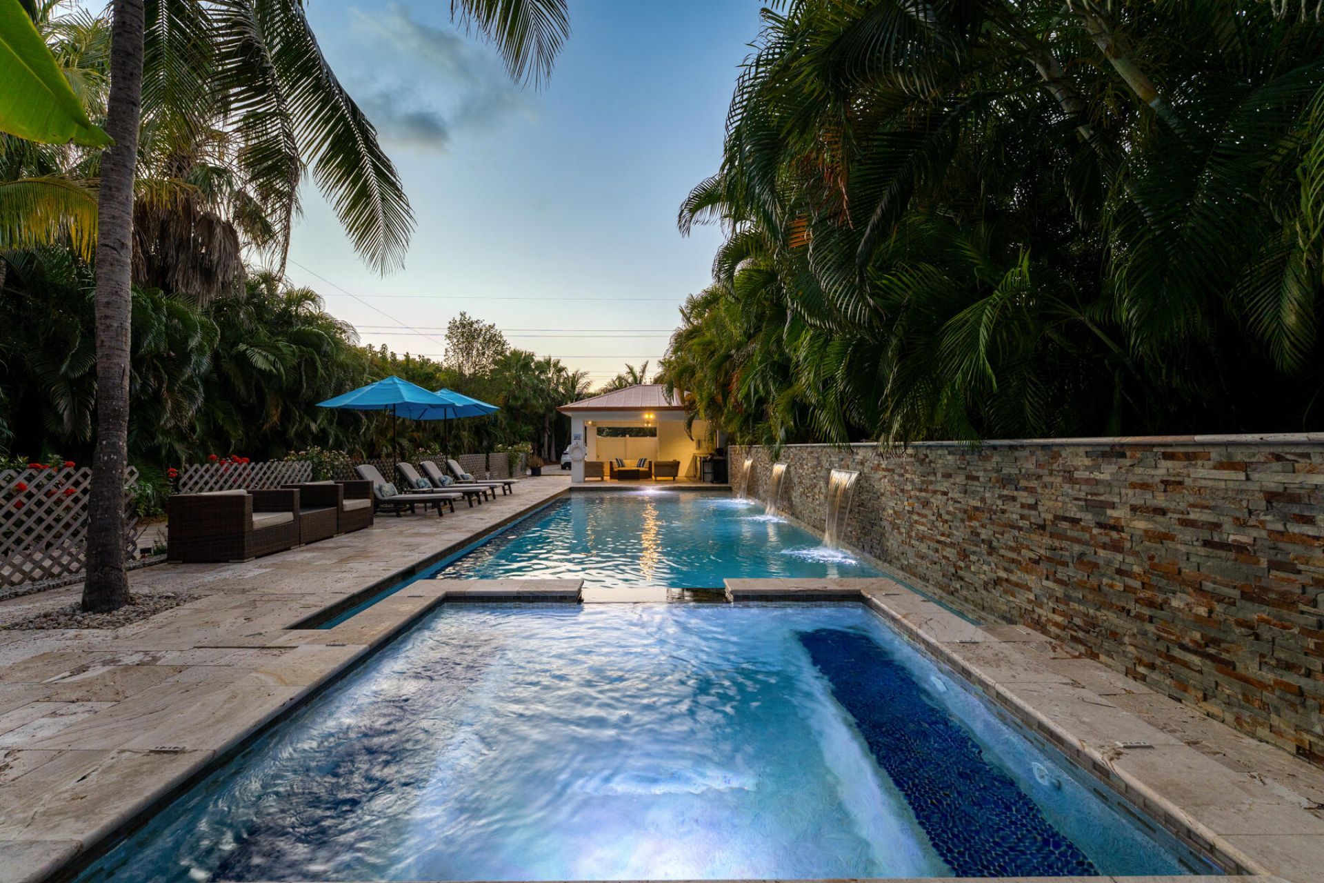 58652 Overseas Highway, Marathon, FL 33050 Photo