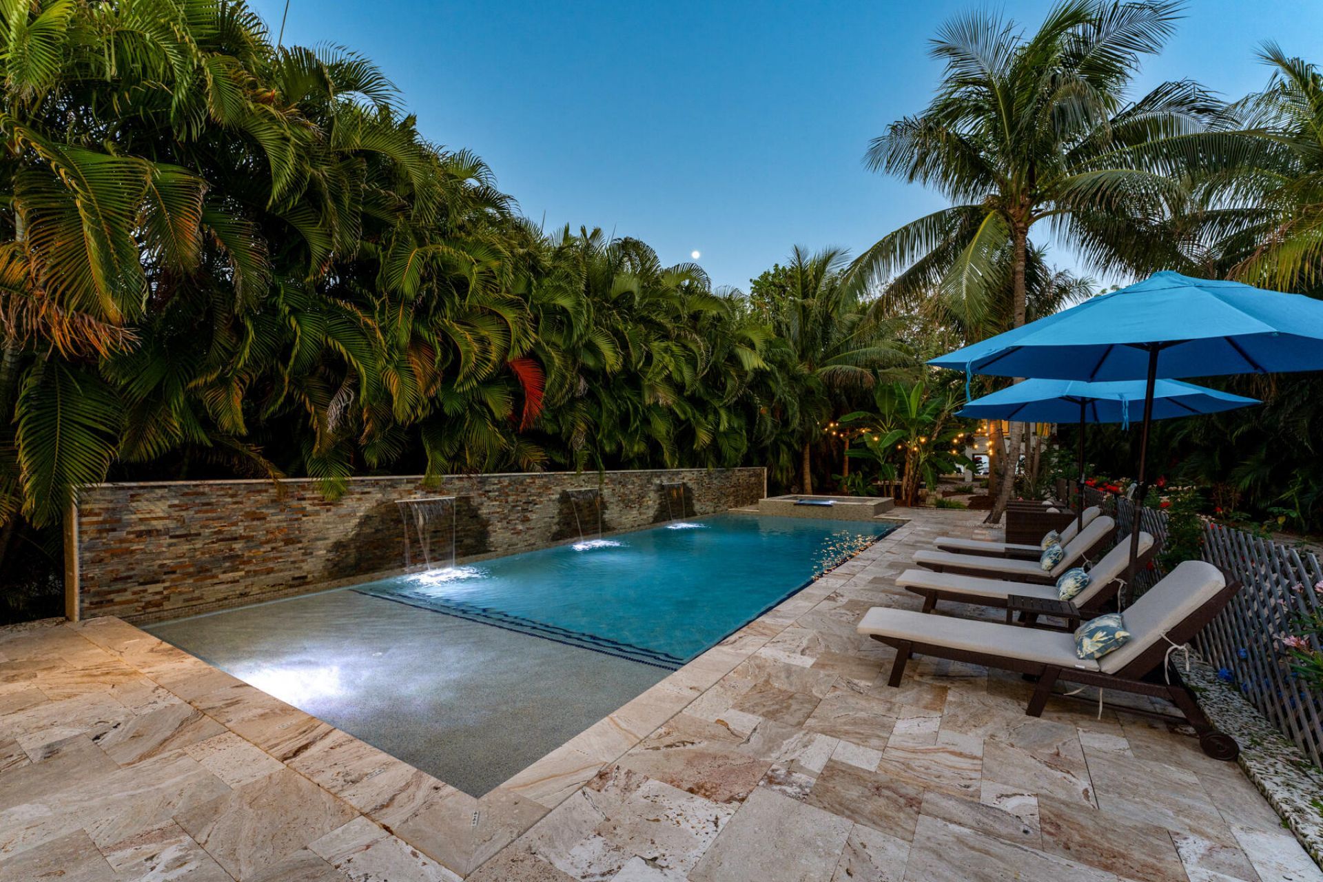 58652 Overseas Highway, Marathon, FL 33050 Photo