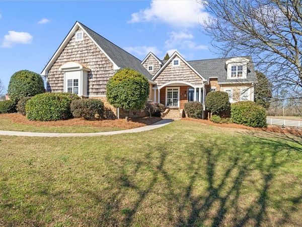 220 McKenzie Bridge Road , Carrollton, GA 30116