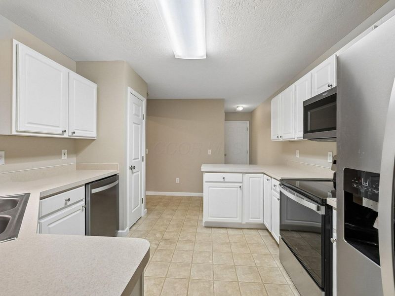 5138 Country Place Lane , Plain City, OH 43064 Photo 17