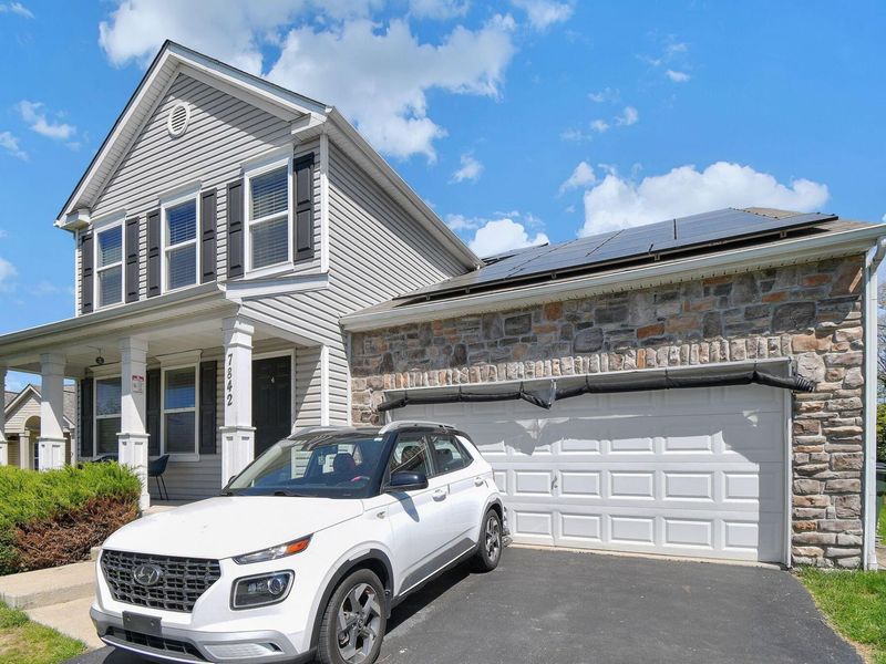 7842 Narrow Leaf Court , Blacklick, OH 43004 Photo 3