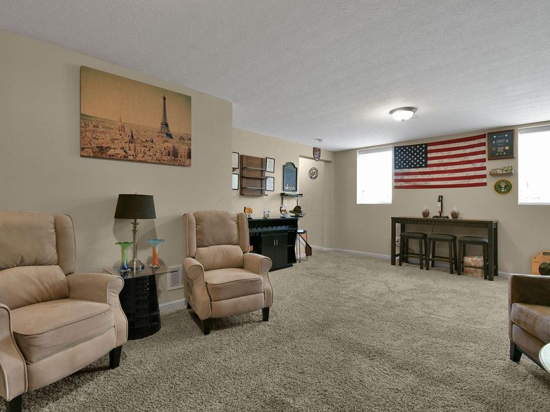 7842 Narrow Leaf Court , Blacklick, OH 43004 Photo 31