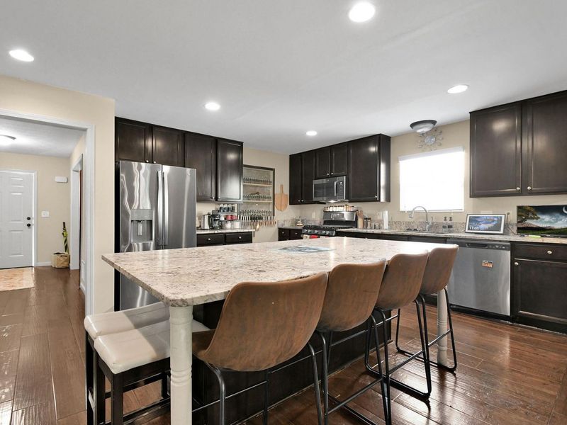 7842 Narrow Leaf Court , Blacklick, OH 43004 Photo 9