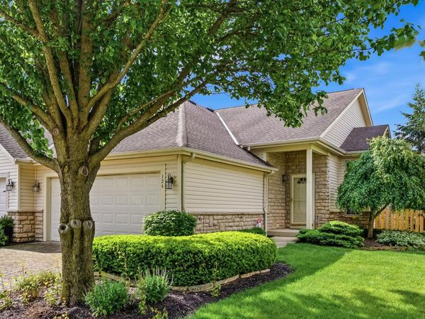 124 Braddington Court , Delaware, OH 43015