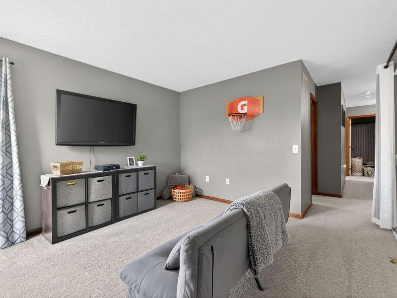 1825 Creekview Drive , Marysville, OH 43040 Photo 65
