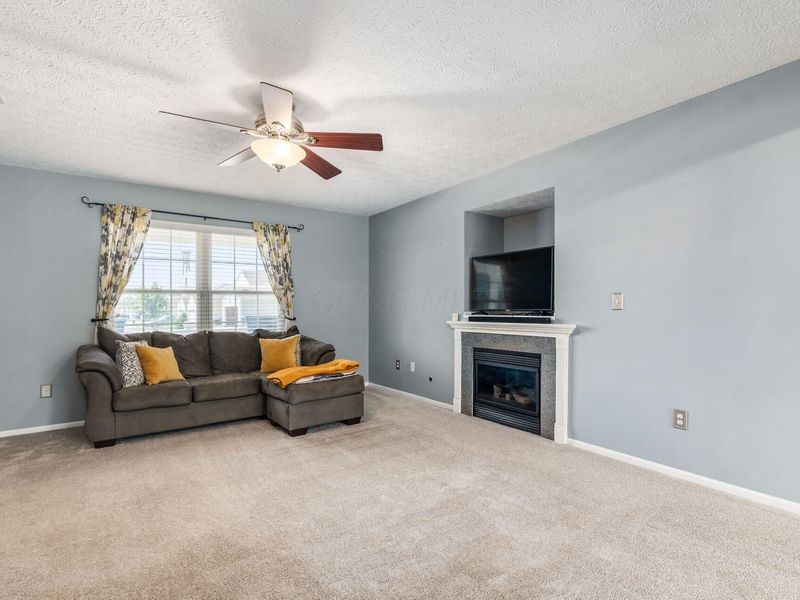 6148 Early Light Drive , Galloway, OH 43119 Photo 8