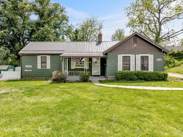 365 Ballard Avenue , Newark, OH 43055