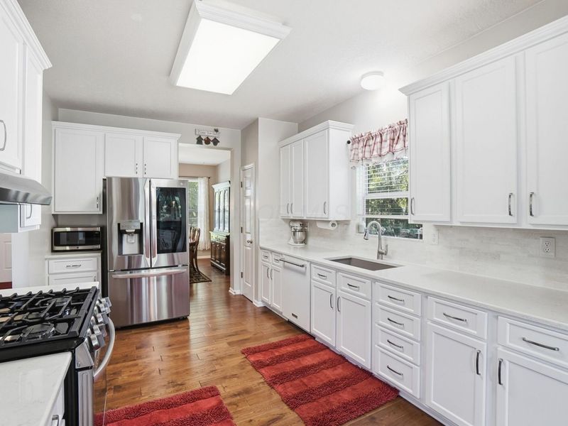 6200 Wynford Drive , Dublin, OH 43017 Photo 9