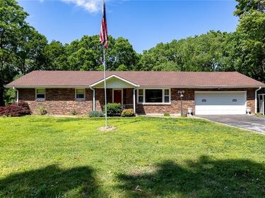 8030 N Main Street, Kansas City, MO 64118