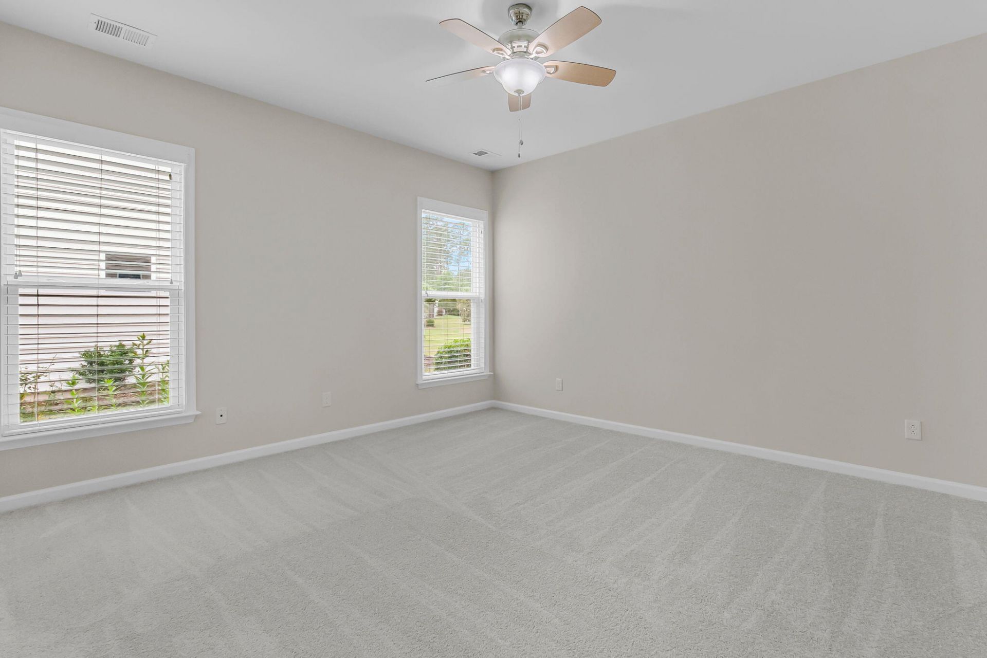 628 Battery Edge Drive Photo 22
