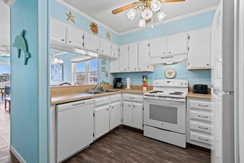 3610 S Ocean Blvd.  Photo 6