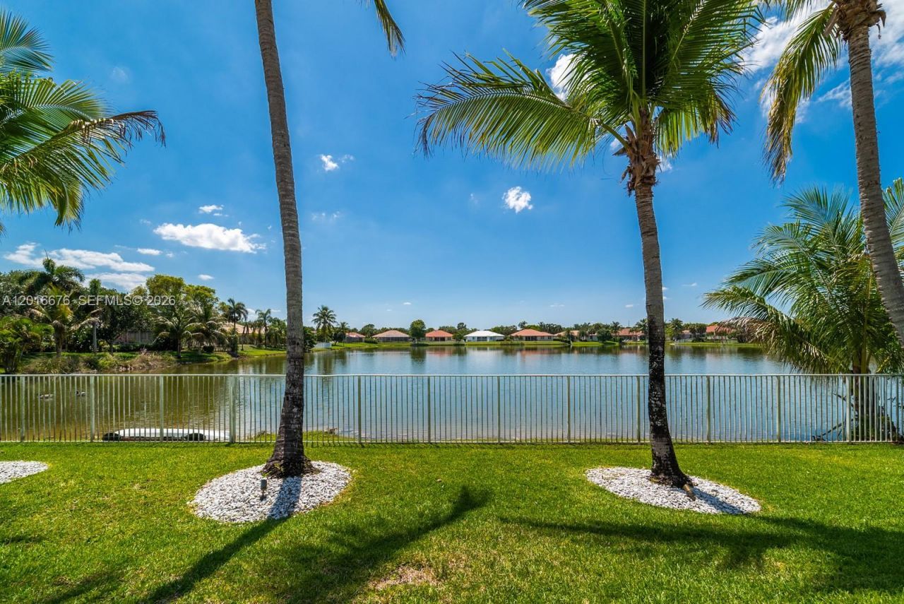 5063 Sweetwater Ter, Cooper City, FL 33330 Photo