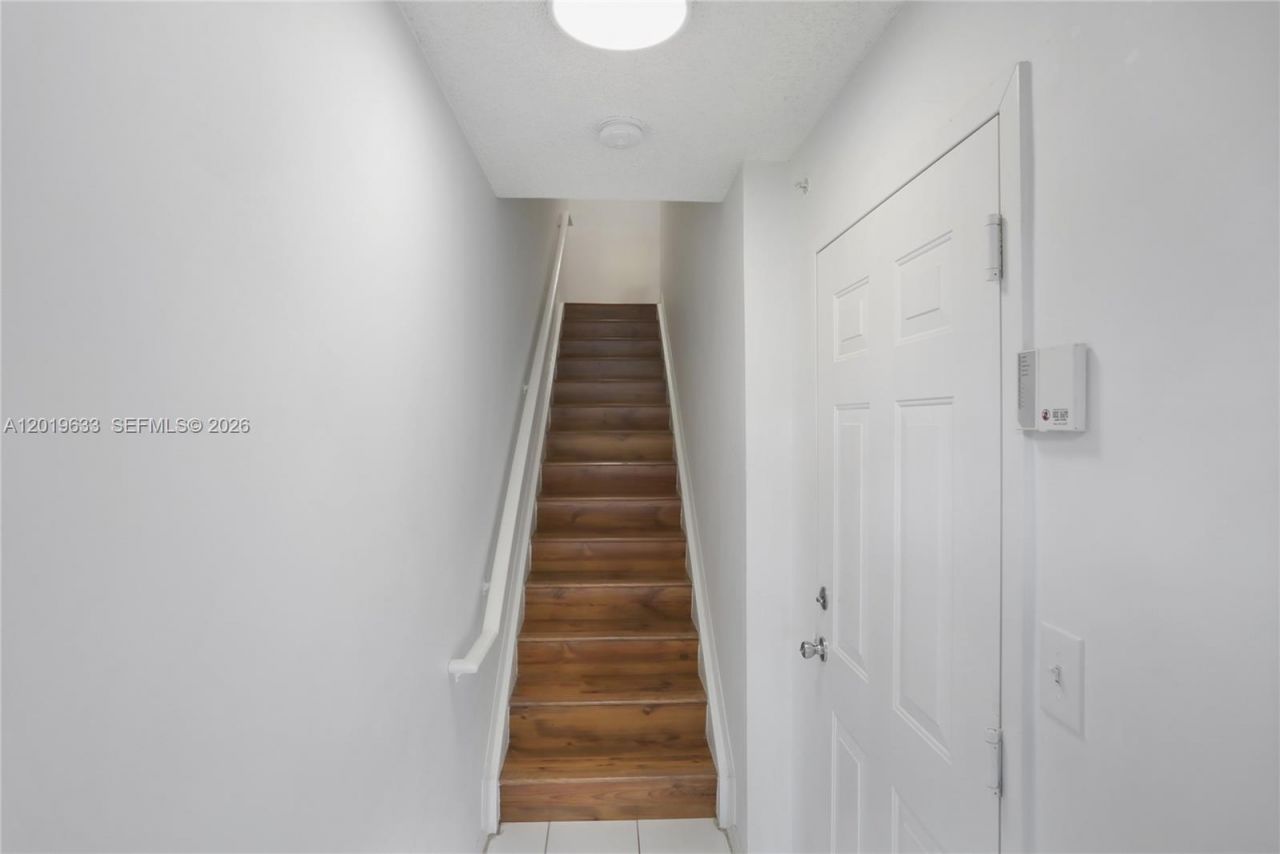 2941 NE 185th St , Unit 1305, Aventura, FL 33180 Photo