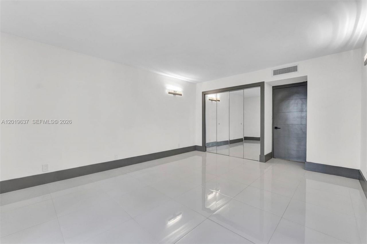 20441 NE 30th Ave, Unit 106-9, Aventura, FL 33180 Photo