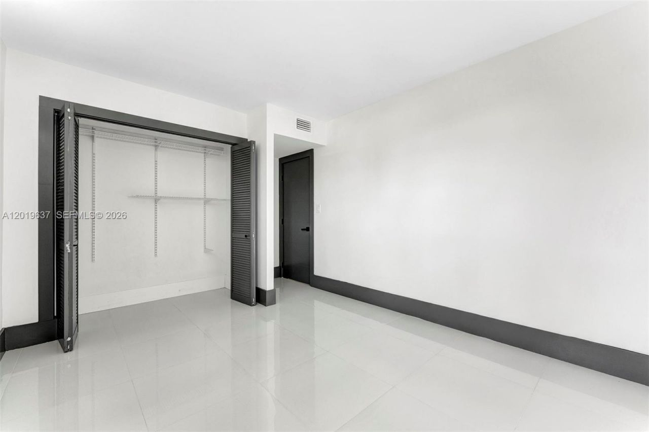 20441 NE 30th Ave, Unit 106-9, Aventura, FL 33180 Photo