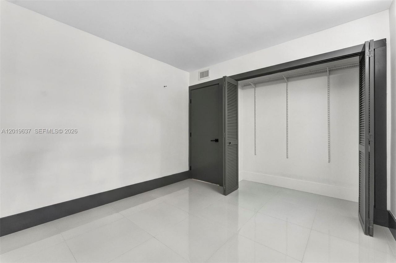 20441 NE 30th Ave, Unit 106-9, Aventura, FL 33180 Photo