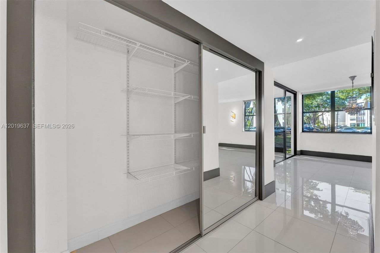 20441 NE 30th Ave, Unit 106-9, Aventura, FL 33180 Photo
