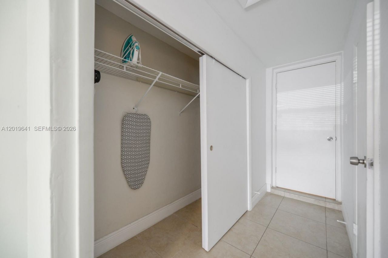 225 NW 14th Ave, Unit 225, Miami, FL 33125 Photo