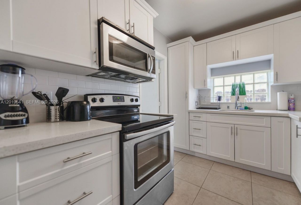 225 NW 14th Ave, Unit 225, Miami, FL 33125 Photo