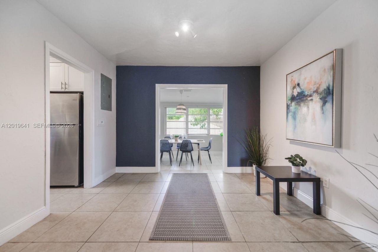 225 NW 14th Ave, Unit 225, Miami, FL 33125 Photo